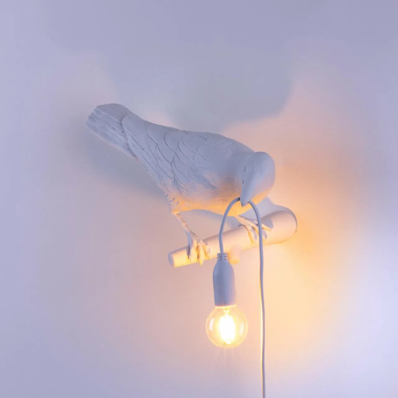 applique_dco_led_bird_lamp_droite_blanche_1.webp SELETTI Applique déco LED Bird Lamp, droite, blanche^ Lampes Décoratives