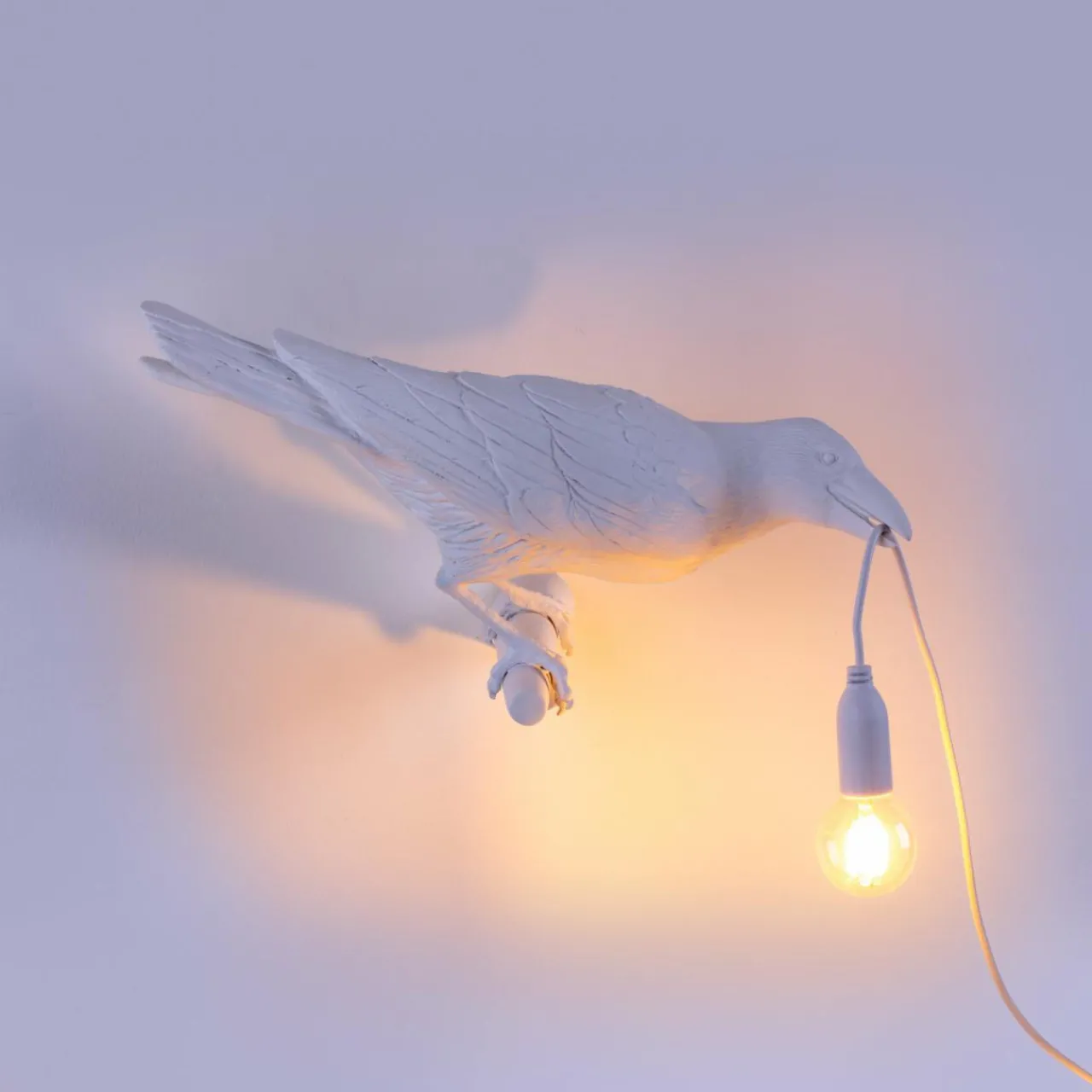applique_dco_led_bird_lamp_droite_blanche_2.webp SELETTI Applique déco LED Bird Lamp, droite, blanche^ Lampes Décoratives