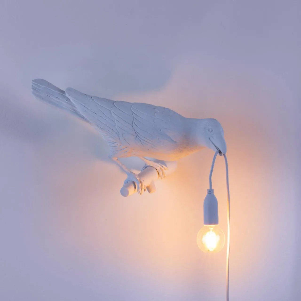 applique_dco_led_bird_lamp_droite_blanche_3.webp SELETTI Applique déco LED Bird Lamp, droite, blanche^ Lampes Décoratives