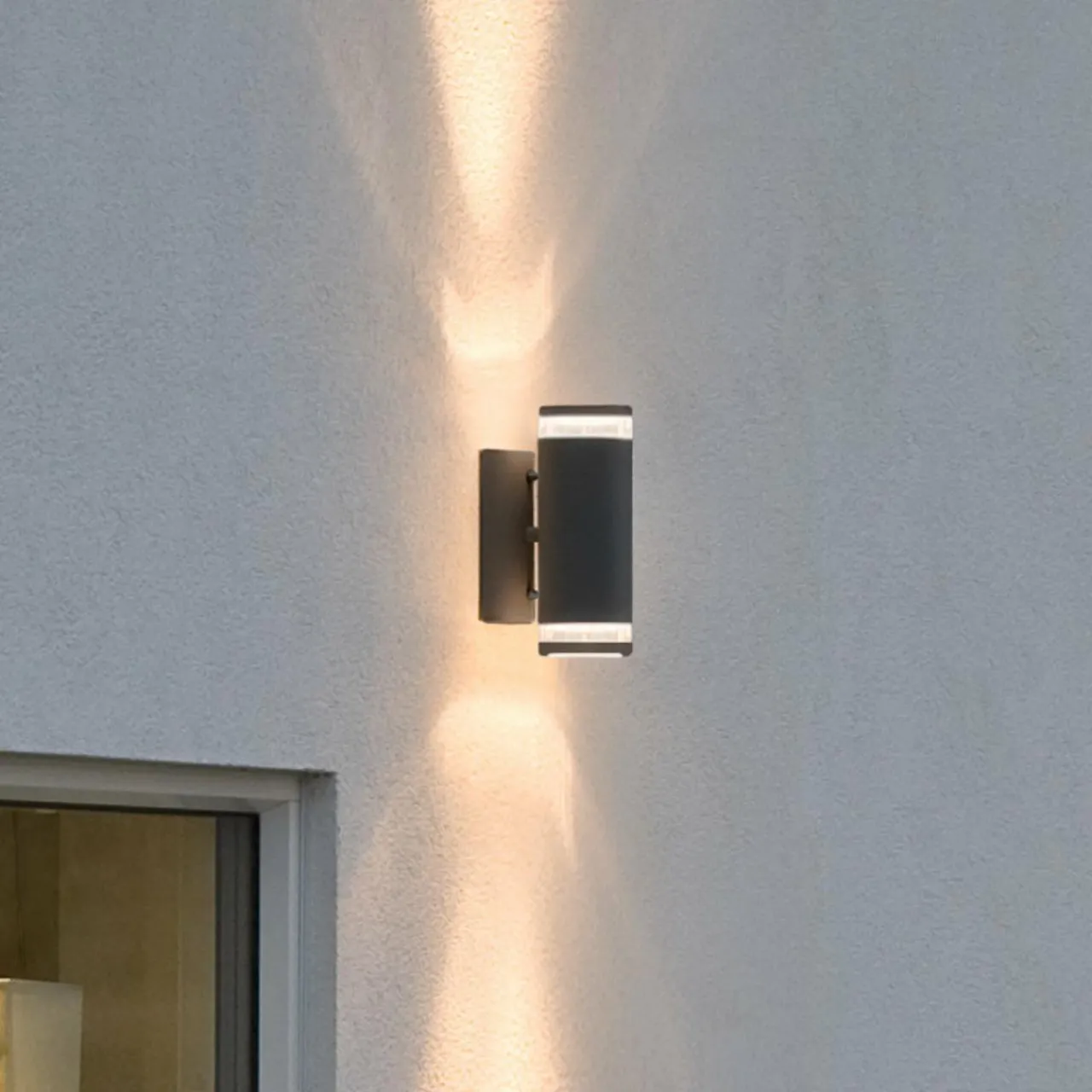 applique_dextrieur_modena___lampes_noire_1.webp Konstsmide Applique d'extérieur Modena à 2 lampes noire^ Appliques Murales Extérieures