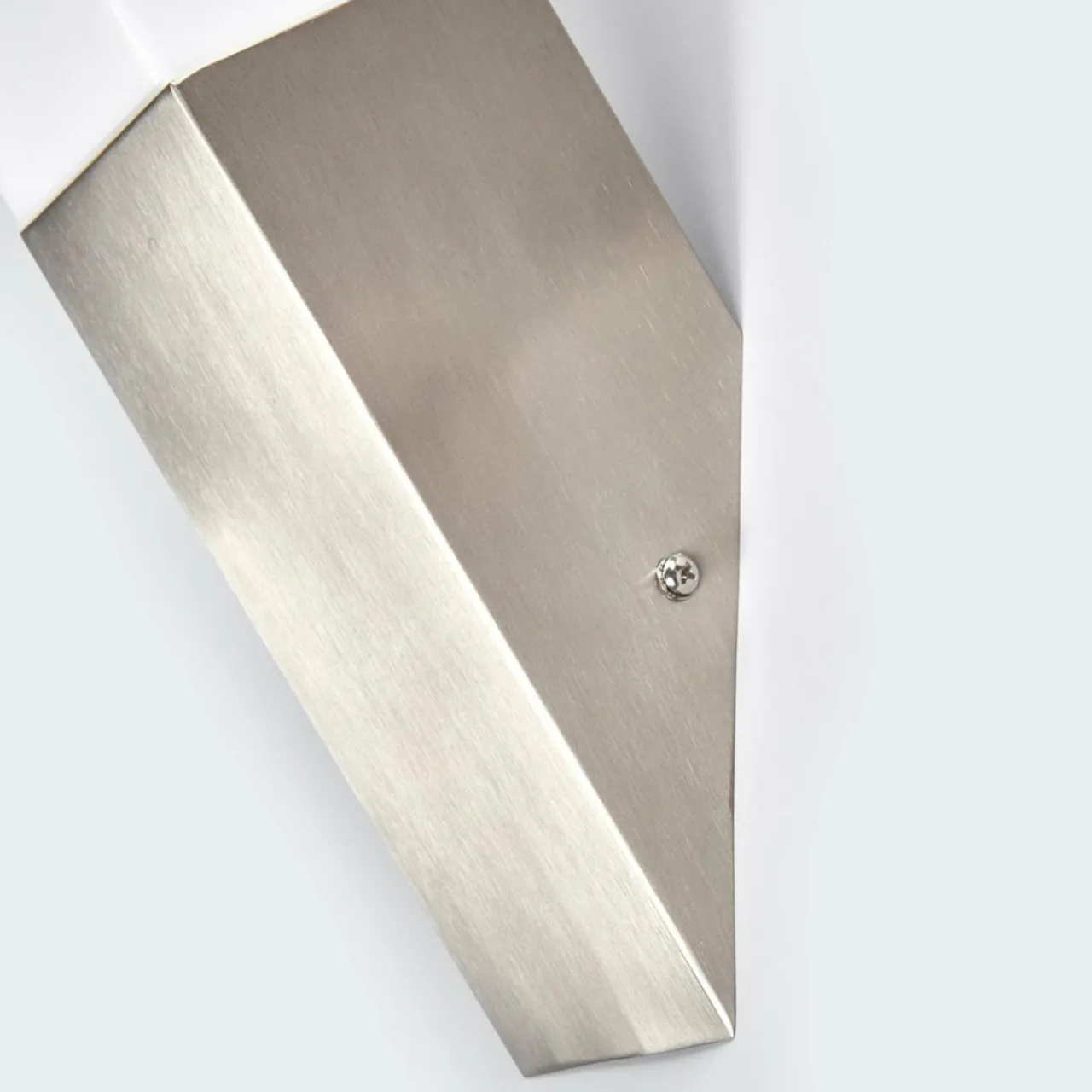applique_extrieure_oblique_lorian_en_inox_3.webp Lindby Applique extérieure oblique Lorian en inox^ Appliques Murales Extérieures