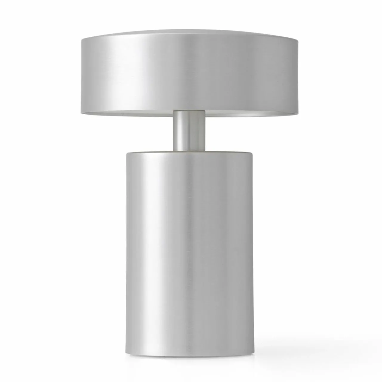 audo_column_lampe_de_table_batterie_ip_alu_5.webp Audo Copenhagen Audo Column lampe de table batterie, IP44, alu^ Lampes Décoratives