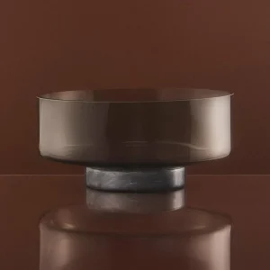 AYTM coupe Volvi, gris fumé, Ø 25 cm, verre, socle, marbre^ Meubles & Aménagements