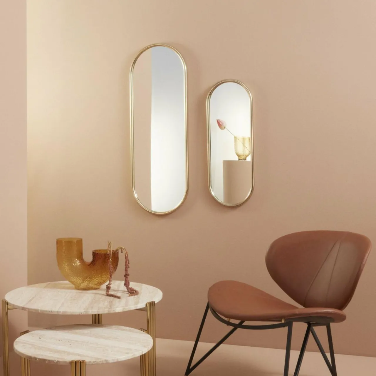 aytm_miroir_angui_dor_hauteur__cm_verre_acier_4.webp AYTM miroir Angui, doré, hauteur 78 cm, verre, acier^ Meubles & Aménagements