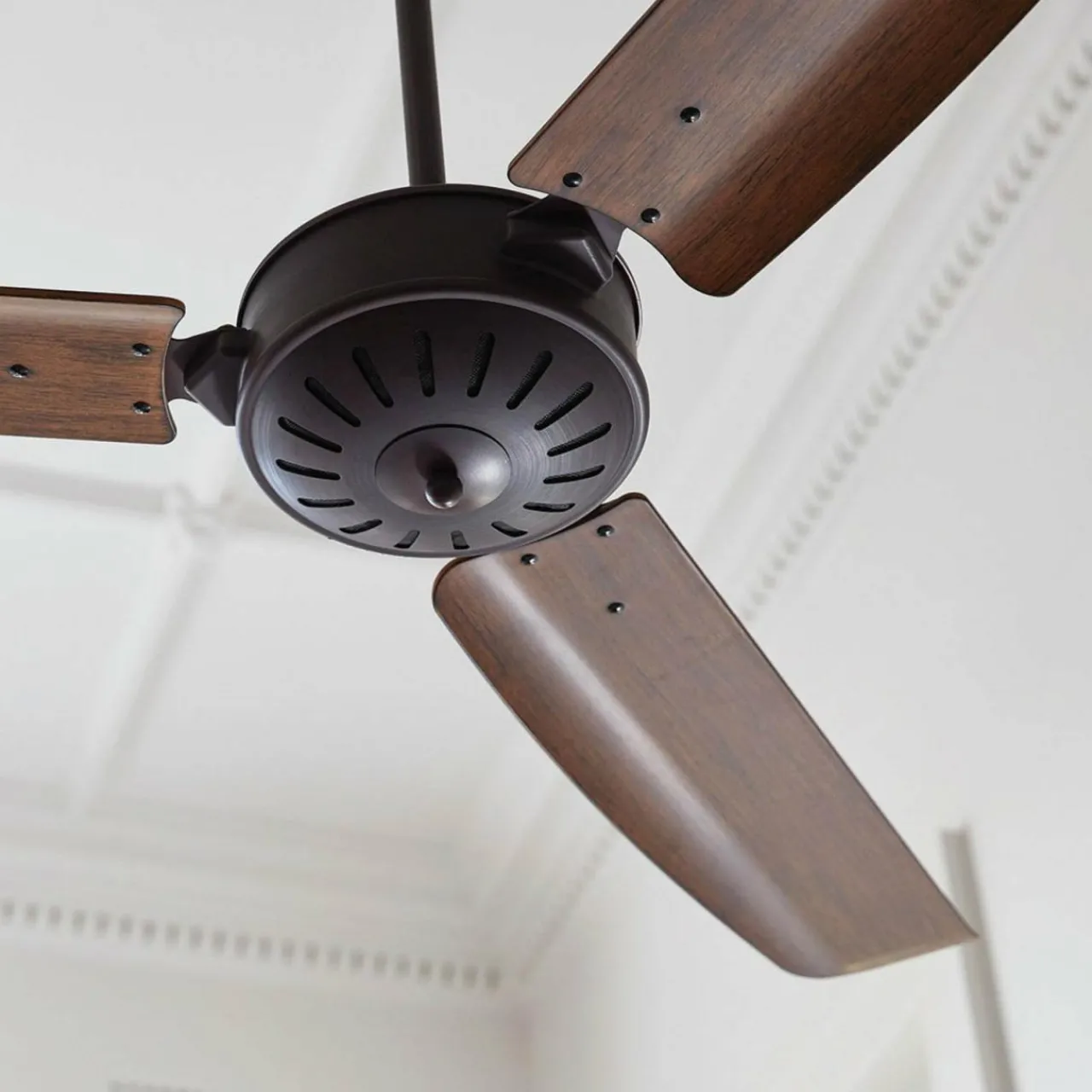 beacon_ventilateur_de_plafond_airfusion_carolina_bronze_silencieux_3.webp Beacon Lighting Beacon Ventilateur de plafond Airfusion Carolina, bronze, silencieux^ Ventilateurs
