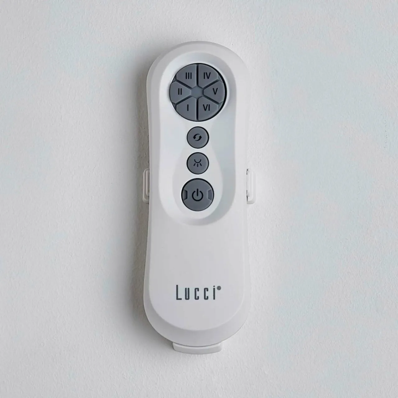 beacon_ventilateur_de_plafond_avec_lumire_peregrine_blanc_cm_silencieux_4.webp Beacon Lighting Beacon Ventilateur de plafond avec lumière Peregrine blanc 142cm silencieux^ Ventilateurs