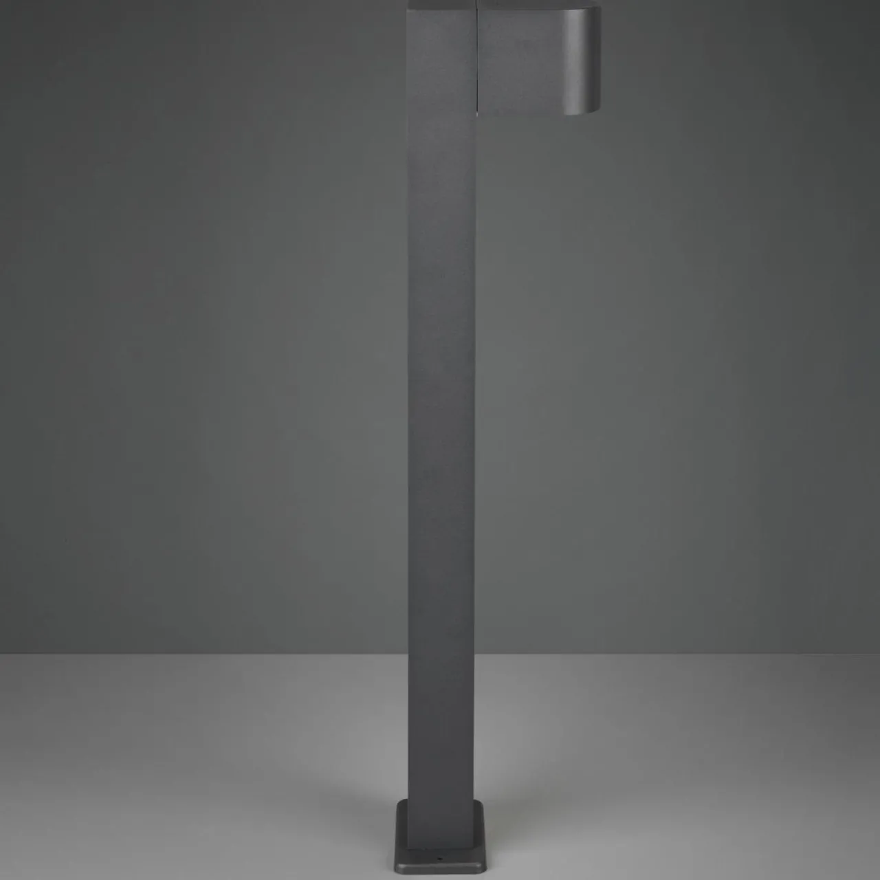 borne_lumineuse_roya_anthracite_5.webp Trio Lighting Borne lumineuse Roya, anthracite^ Bornes Éclairage Extérieur