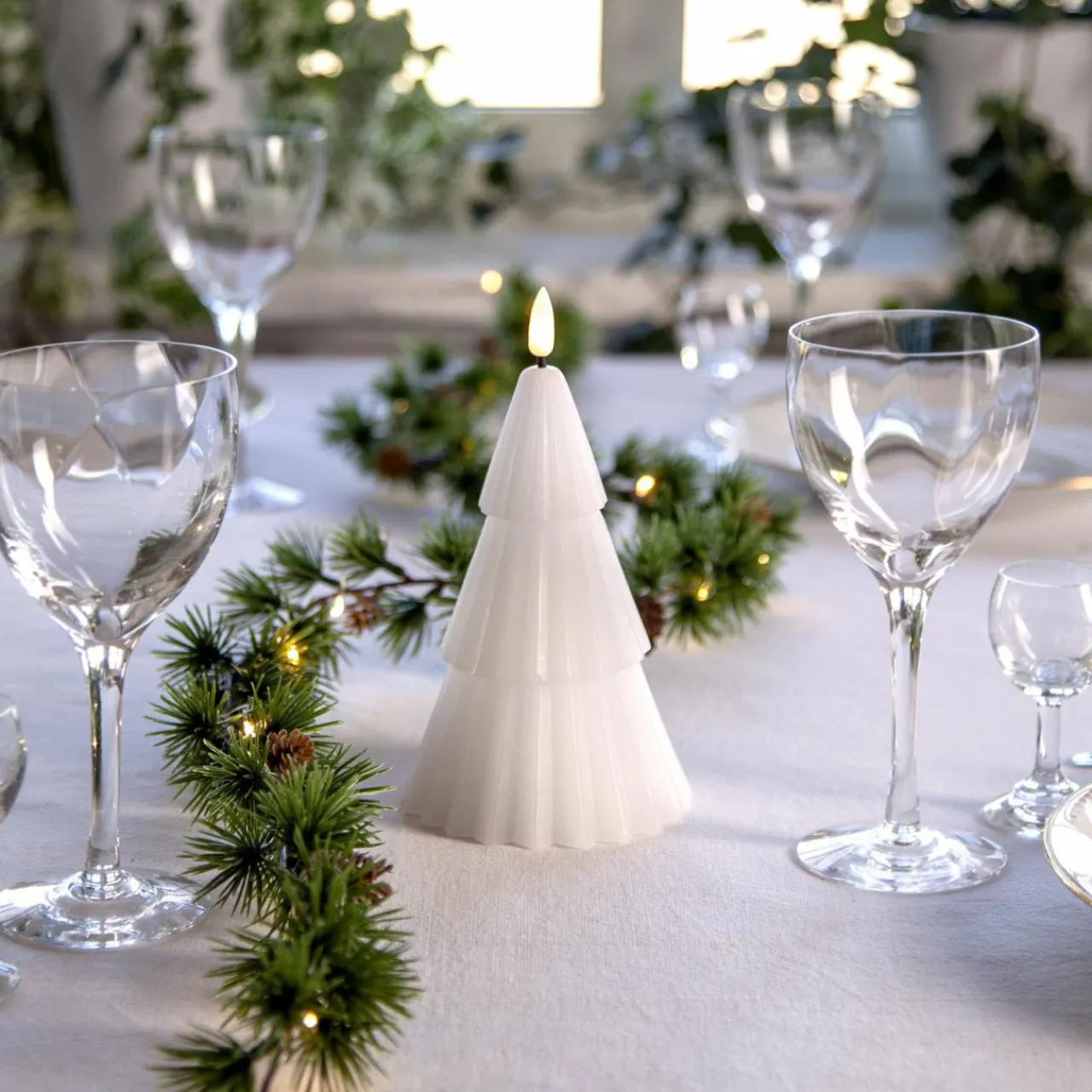 bougie_led_flamme_grany_blanc__cm_cire_vritable_fonctionne_sur_piles_0.webp STAR TRADING Bougie LED Flamme Grany, blanc, 18 cm, cire véritable, fonctionne sur piles^ Lumière De Noël