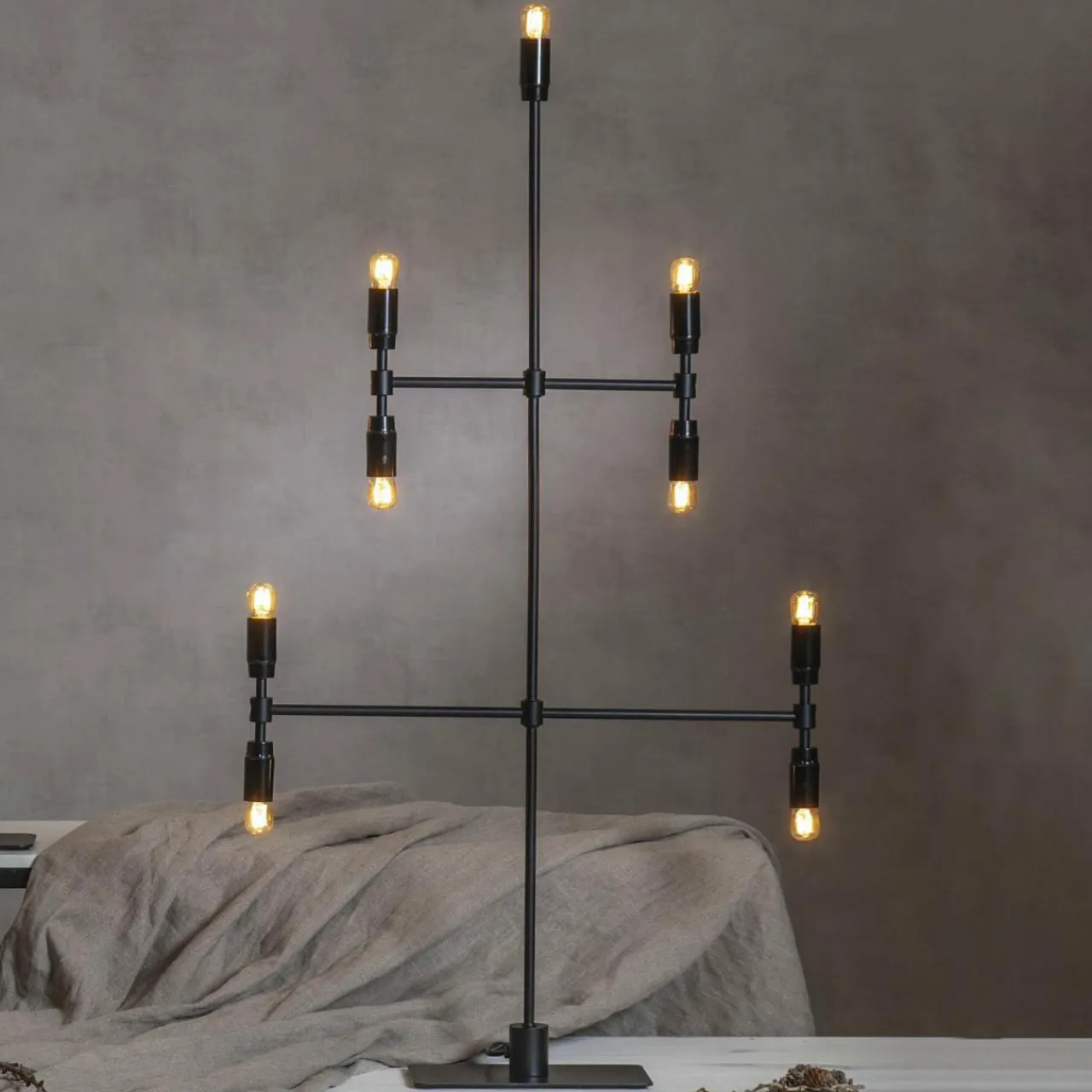 chandelier_twice_noir___lampes__cm_2.webp STAR TRADING Chandelier Twice, noir à 9 lampes, 91 cm^ Lumière De Noël