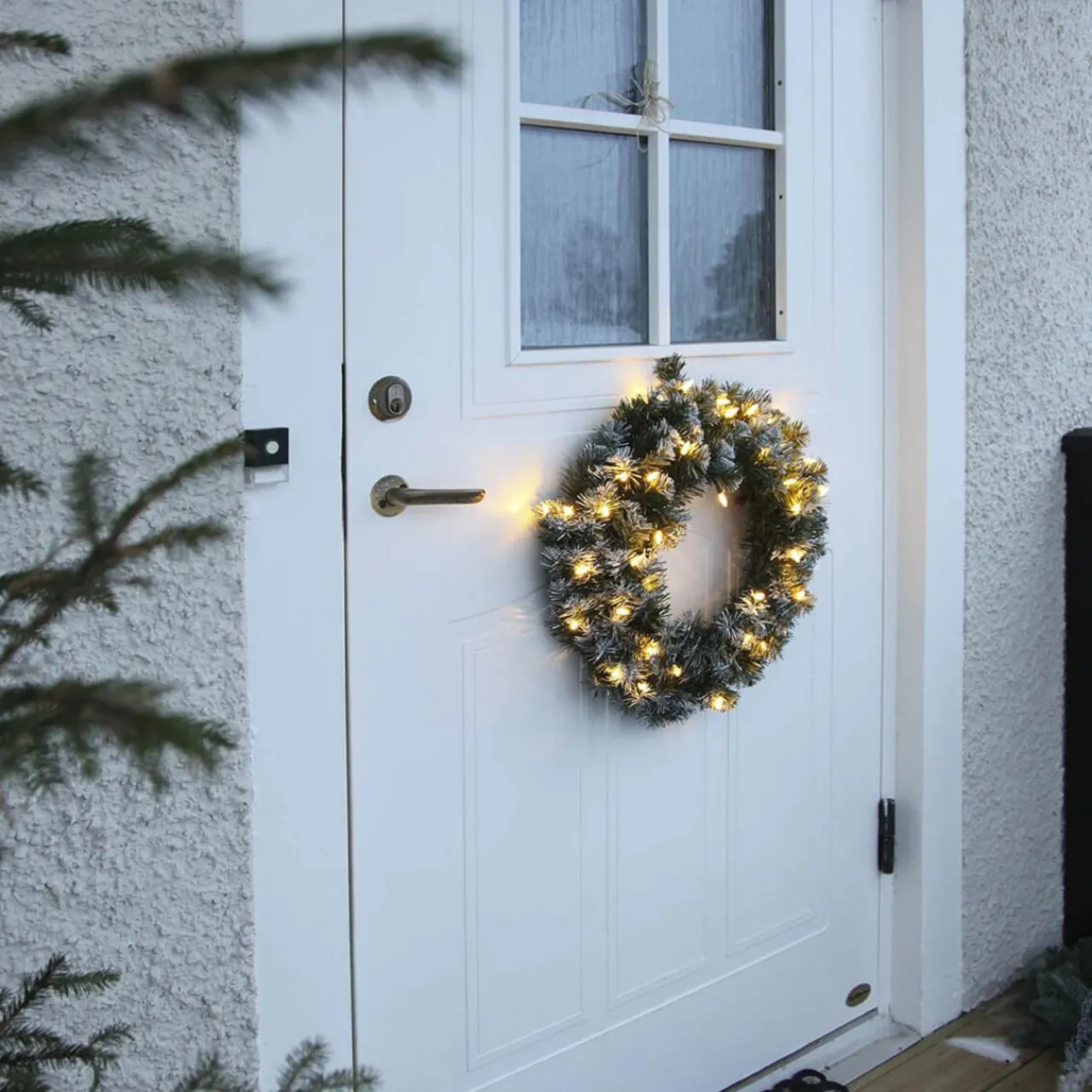couronne_edmonton__led__cm_0.webp STAR TRADING Couronne Edmonton 30 LED, 50 cm^ Lumière De Noël