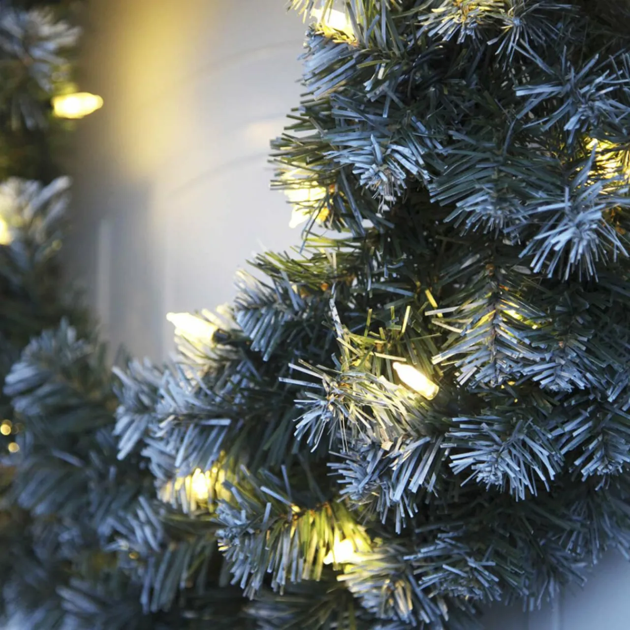 couronne_edmonton__led__cm_5.webp STAR TRADING Couronne Edmonton 30 LED, 50 cm^ Lumière De Noël