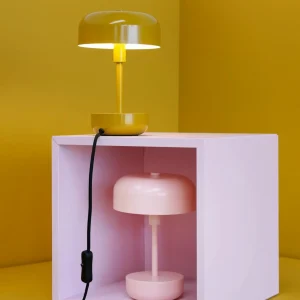 Dyberg Larsen Lampe à poser LED rechargeable Haipot, rose, intensité^ Lampes Décoratives