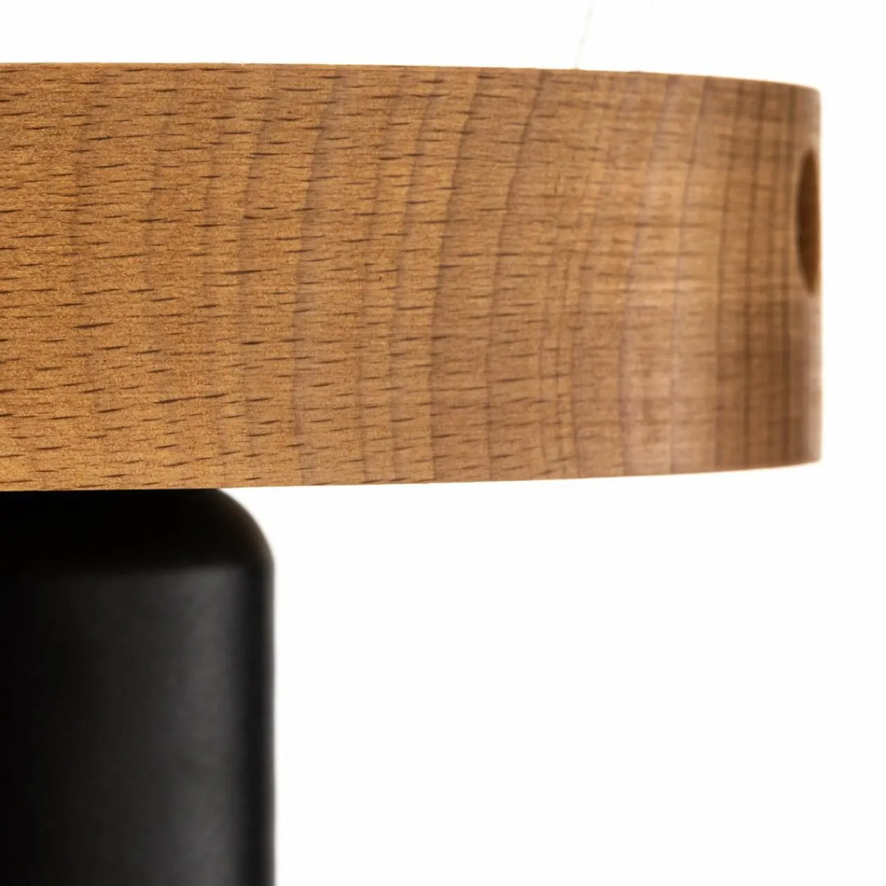 envostar_esan_plafonnier_en_bois_de_htre___lampe_3.webp Envostar Esan Plafonnier en bois de hêtre à 1 lampe^ Luminaires Durables