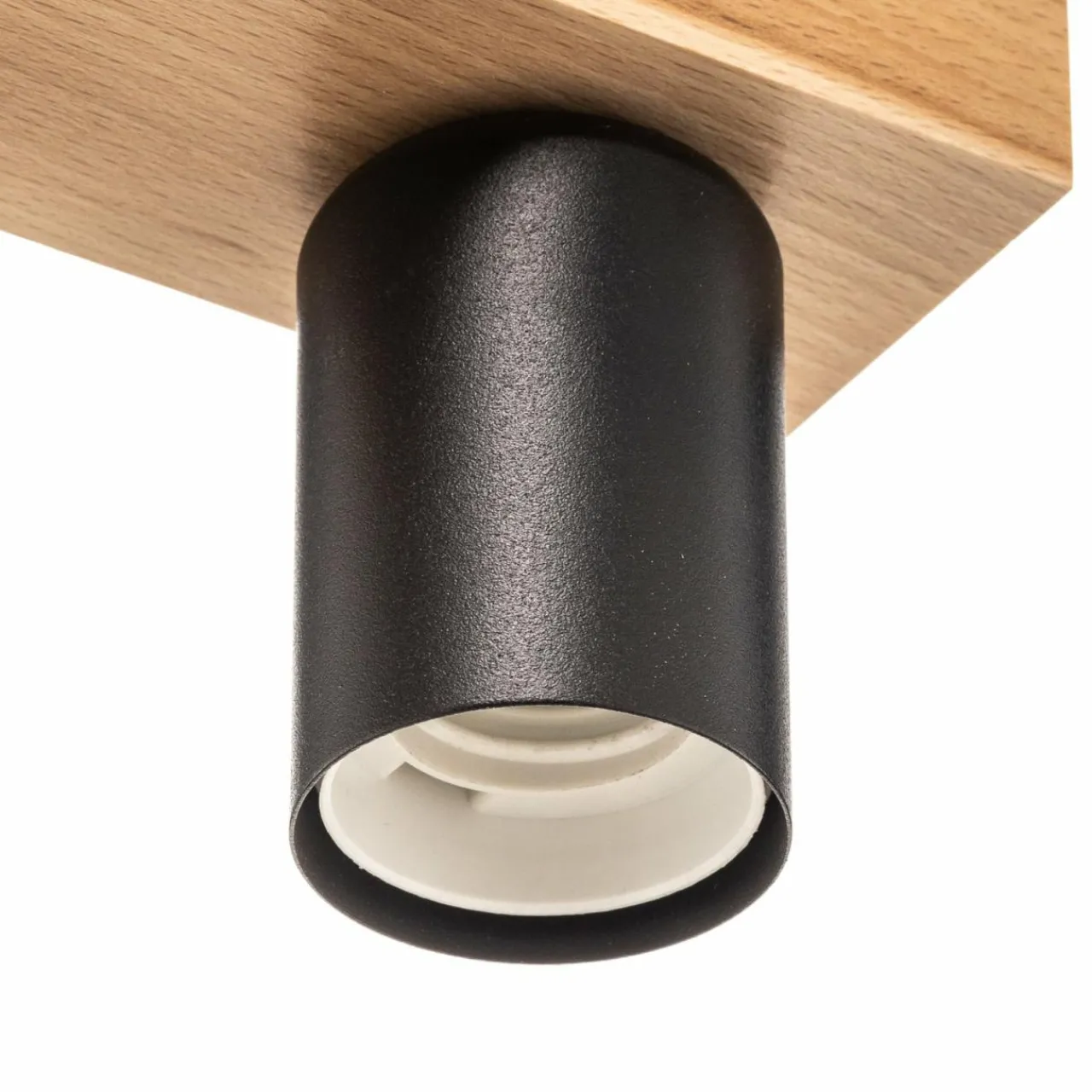envostar_esan_plafonnier_en_bois_de_htre___lampes_5-1.webp Envostar Esan plafonnier en bois de hêtre à 5 lampes^ Luminaires Durables