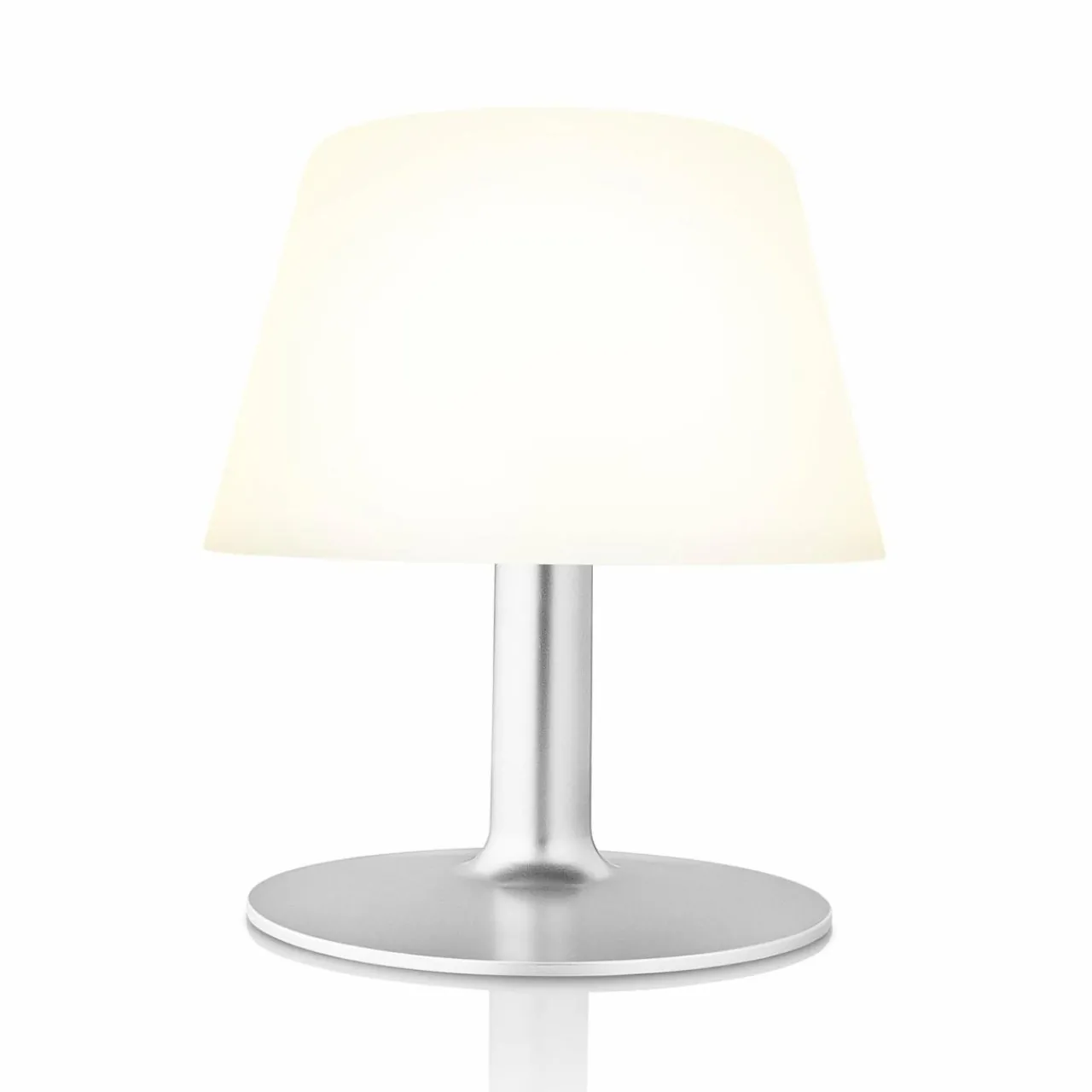 eva_solo_sunlight_lampe_de_table_led_solaire_usb_cm_4.webp Eva Solo SunLight Lampe de table LED solaire, USB 24cm^ Lampes Décoratives