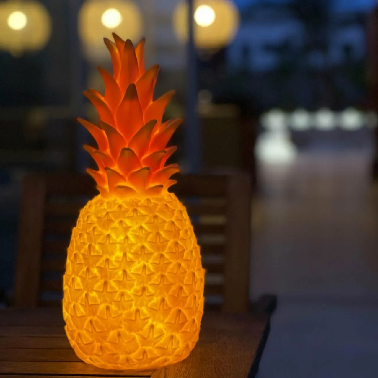 goodnight_light_pinacolada_lampe_dco_rose_rgbw_5.webp Goodnight Light Pinacolada lampe déco rose RGBW^ Lumière De Noël