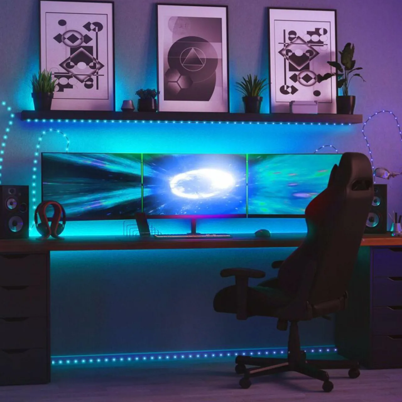 guirlande_lumineuse_led_twinkly_dots_rvb_noir_ip_m_0-1.webp twinkly Guirlande lumineuse LED Dots RVB, noir, IP44, 10m^ Lumière De Noël