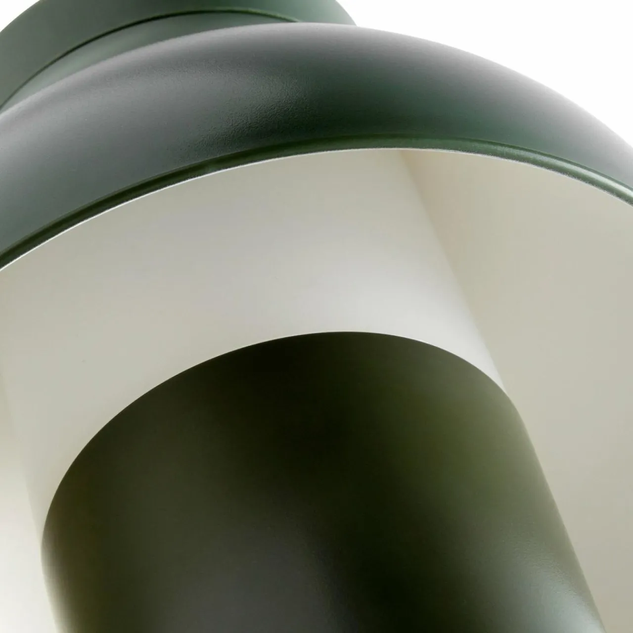 hay_pc_portable_lampe_de_table_led_batterie_olive_2.webp HAY PC Portable lampe de table LED batterie, olive^ Lampes Décoratives