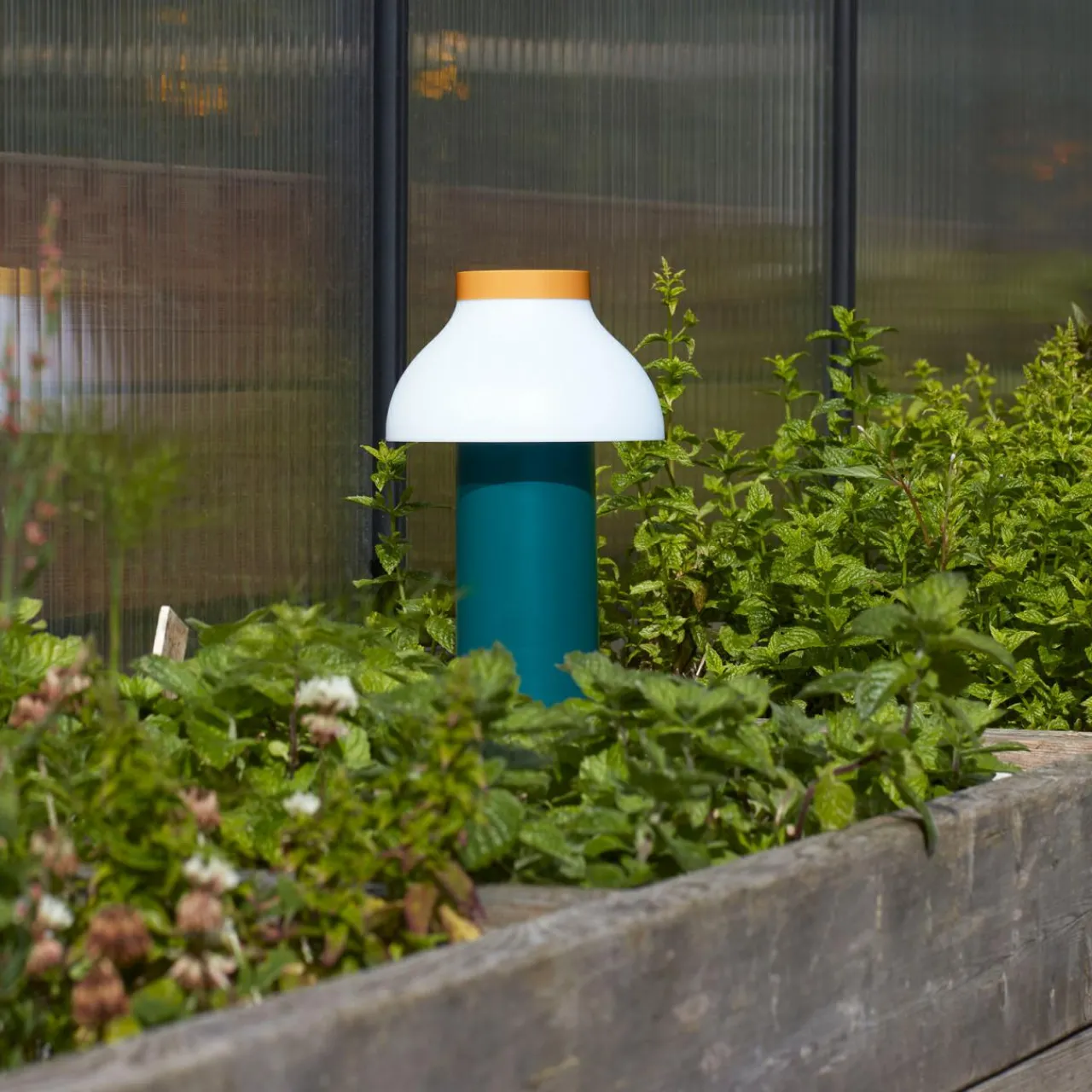 hay_pc_portable_lampe_de_table_led_batterie_vert_ocan_2.webp HAY PC Portable lampe de table LED Batterie, vert océan^ Lampes Décoratives