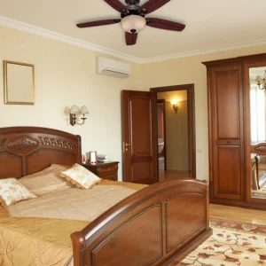 Hunter ventilateur de plafond avec lumière Builder Deluxe, bronze^ Ventilateurs