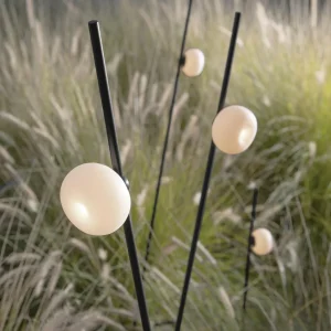 Karman Pois lampadaire piquet IP65 3 000 K 158 cm^ Projecteurs D'Extérieur