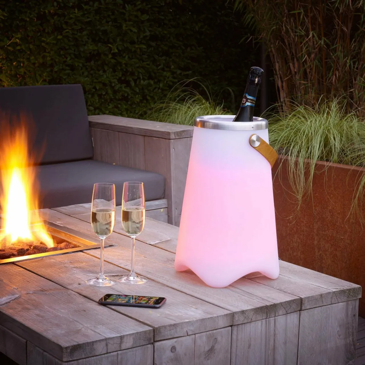 lampe__poser_led_jamaica_avec_enceinte_bluetooth_5.webp Reality Leuchten Lampe à poser LED Jamaica avec enceinte Bluetooth^ Lampes Décoratives