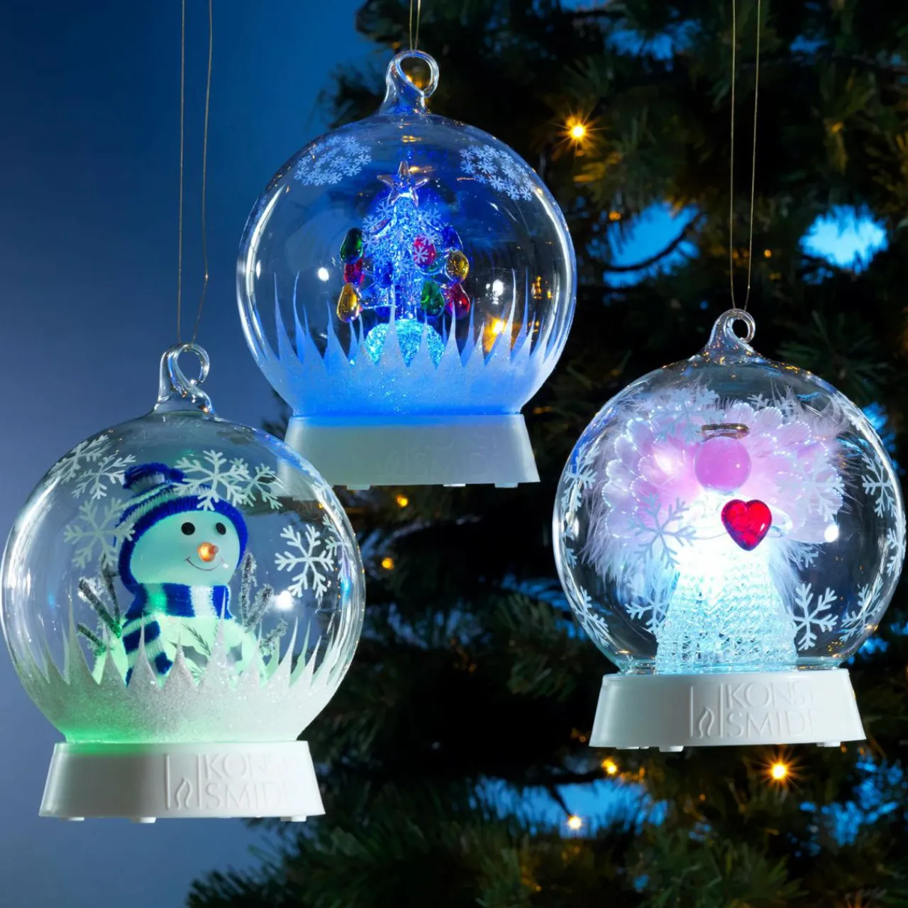 lampe_dco_led_sphre_de_verre_bonhomme_de_neige_3.webp Konstsmide Christmas Lampe déco LED sphère de verre bonhomme de neige^ Lumière De Noël