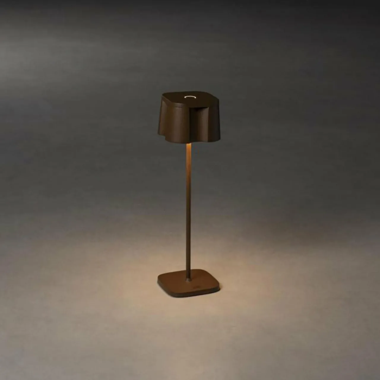 lampe_dcorative_led_nice_port_charge_usb_rouille_1.webp Konstsmide Lampe décorative LED Nice port charge USB, rouille^ Lampes Décoratives