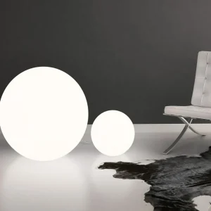 Linea Light Lampe de sol LED Oh !, Ø 55 cm, E27, polycarbonate, blanc^ Potelets Extérieurs