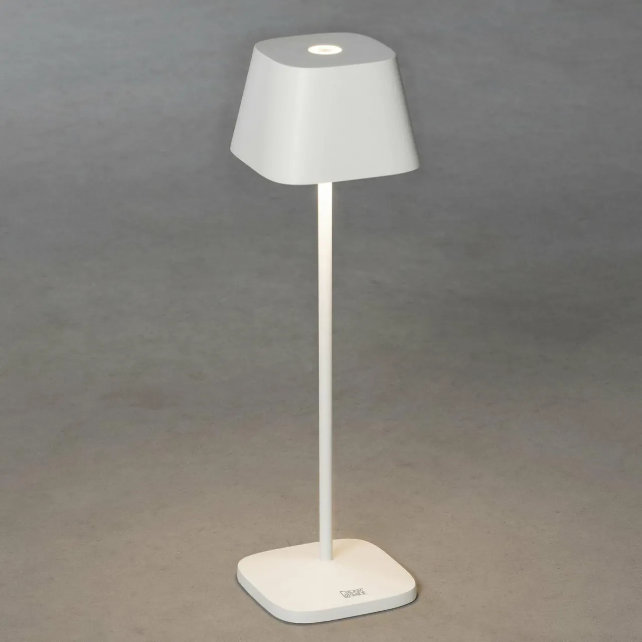 lampe_de_table_led_capri_pour_extrieur_noire_0.webp Konstsmide Lampe de table LED Capri pour extérieur, noire^ Lampes Décoratives