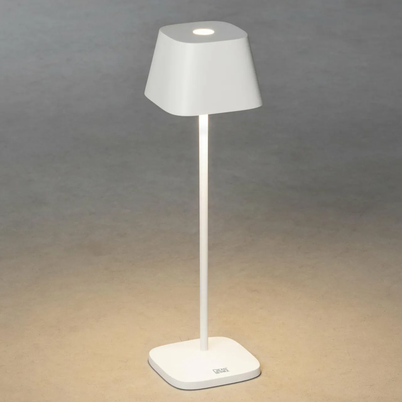 lampe_de_table_led_capri_pour_extrieur_noire_7.webp Konstsmide Lampe de table LED Capri pour extérieur, noire^ Lampes Décoratives