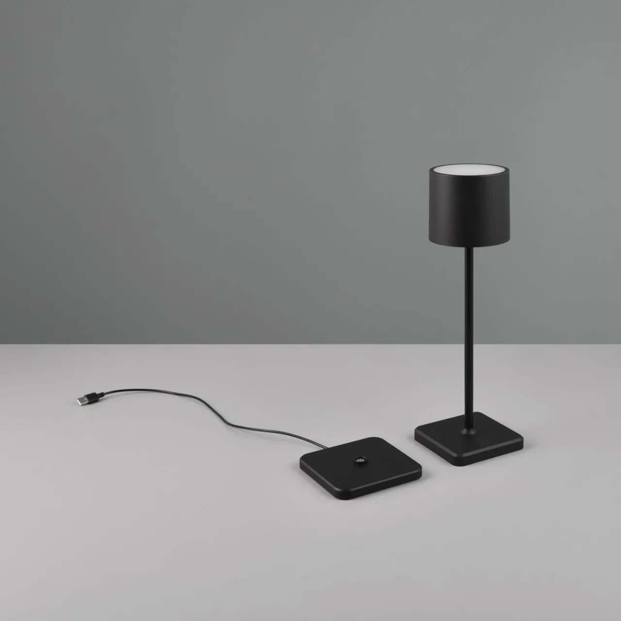 lampe_de_table_led_fernandez_variateurcct_noire_5.webp Reality Leuchten Lampe de table LED Fernandez variateur/CCT noire^ Lampes Décoratives
