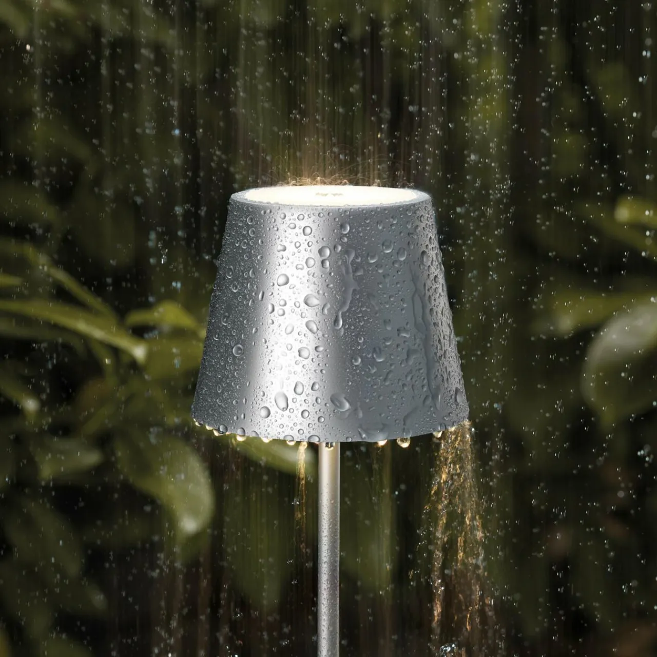lampe_de_table_led_rechargeable_nuindie_mini_easy_connect_argent_0.webp Sigor Lampe de table LED rechargeable Nuindie mini, Easy Connect, argent,^ Lampes Décoratives
