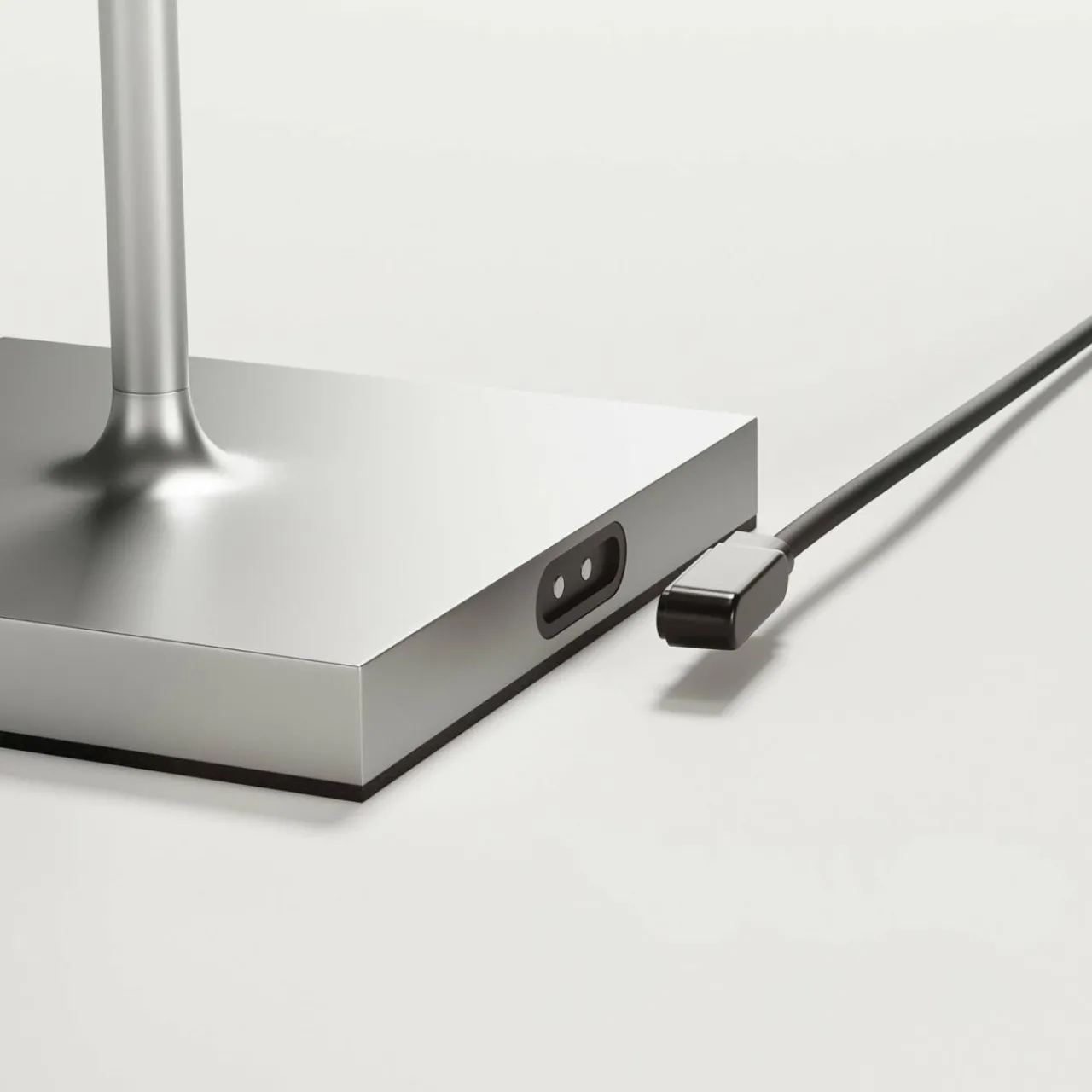 lampe_de_table_led_rechargeable_nuindie_mini_easy_connect_argent_2.webp Sigor Lampe de table LED rechargeable Nuindie mini, Easy Connect, argent,^ Lampes Décoratives