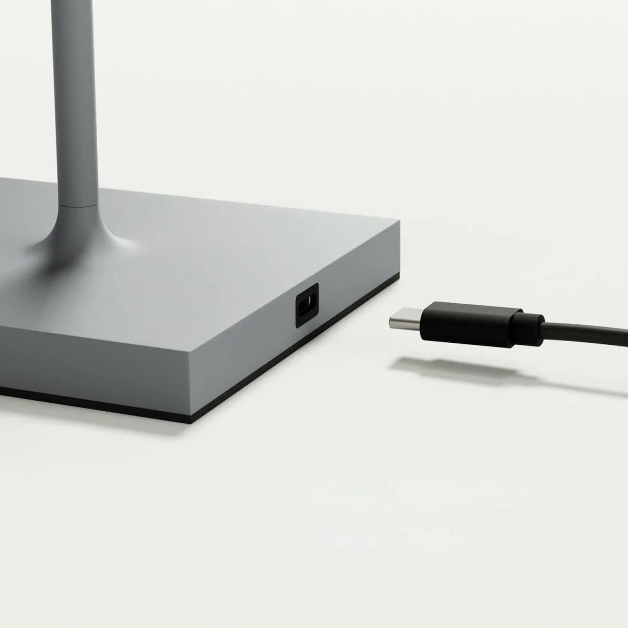 lampe_de_table_led_rechargeable_nuindie_usbc_gris_ip_intensit_variable_0.webp Sigor Lampe de table LED rechargeable Nuindie, USB-C, gris, IP54, intensité variable^ Lampes Décoratives
