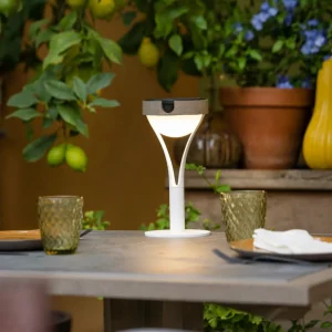 Les Jardins Lampe solaire de table LED Tyble, blanc / teck, 2.700 K, 200 lm^ Lampes Décoratives