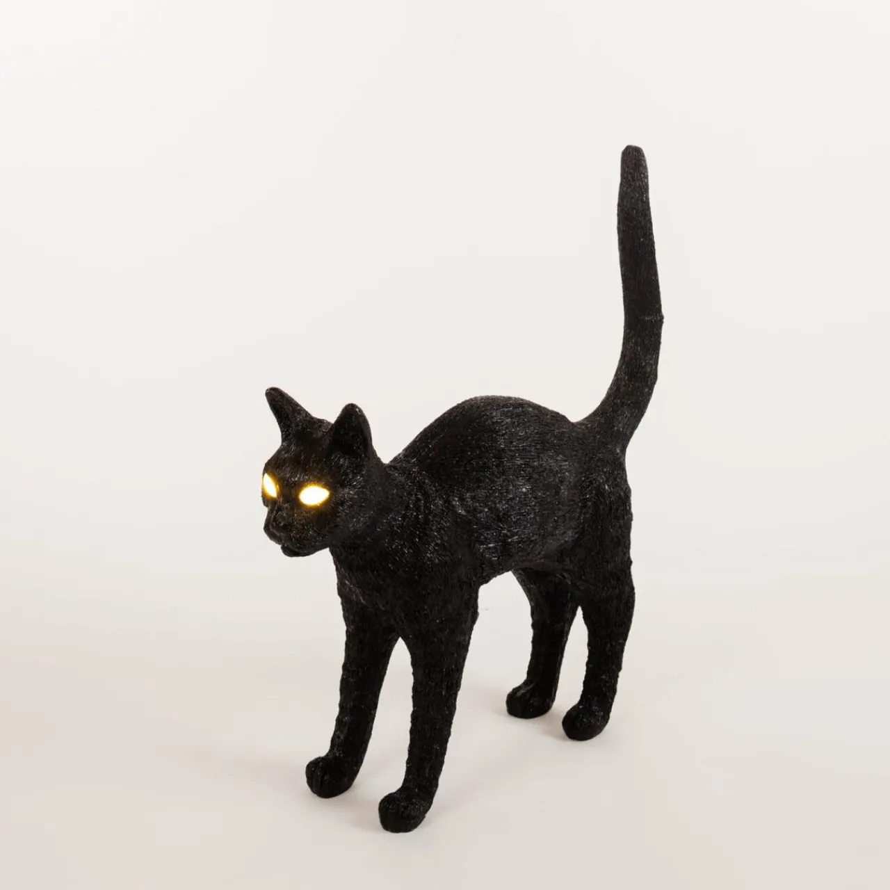 lampe_table_dco_led_jobby_the_cat_noire_2.webp SELETTI Lampe table déco LED Jobby The Cat, noire^ Lampes Décoratives