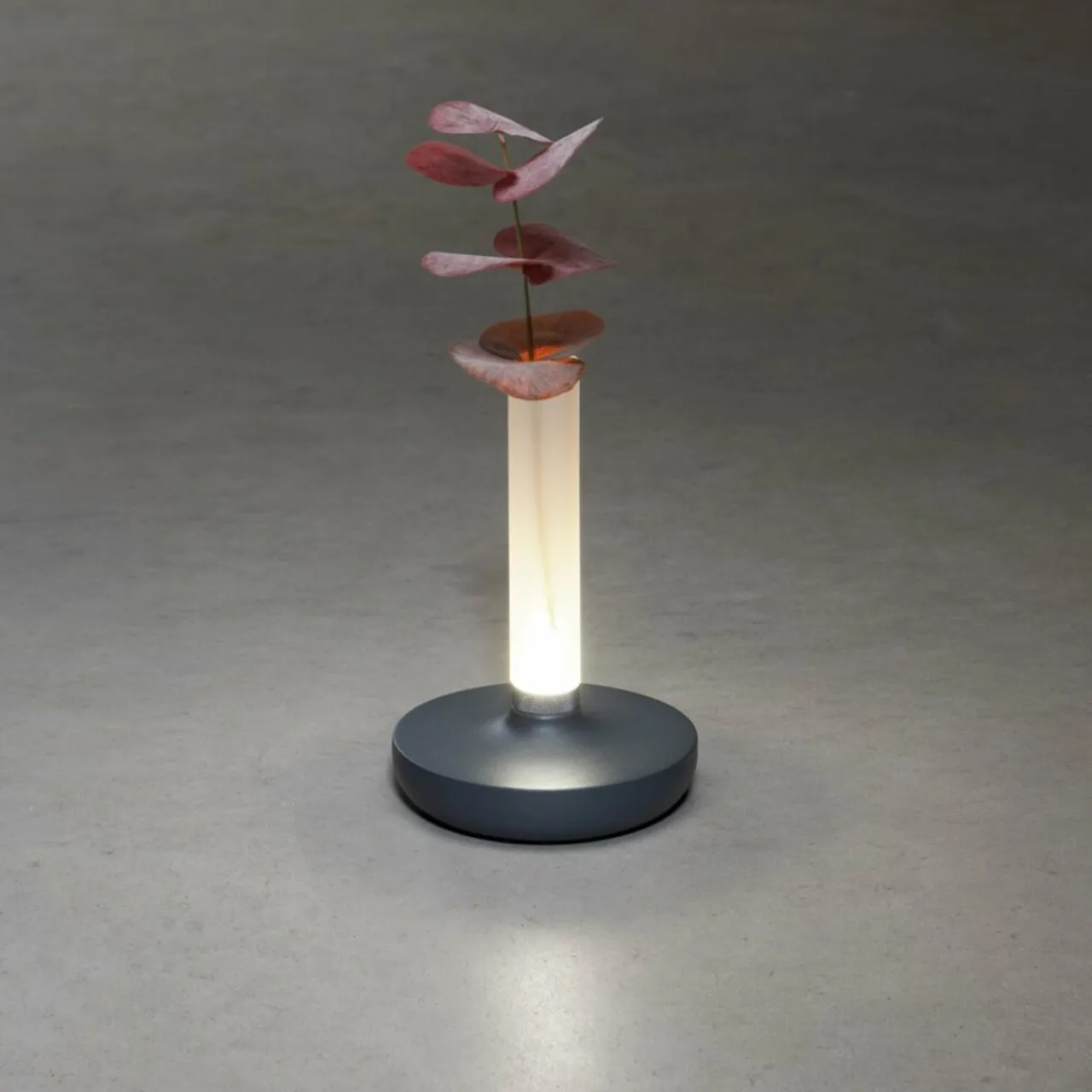 lampe_table_led_biarritz_ip_batterie_cct_grise_6.webp Konstsmide Lampe table LED Biarritz IP54 batterie CCT grise^ Lampes Décoratives
