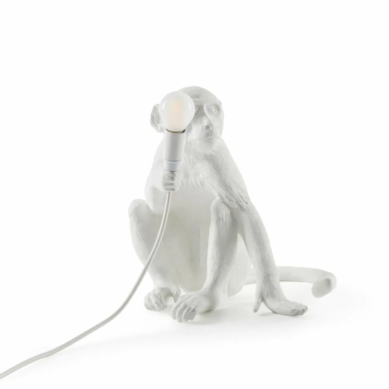 lampe_terrasse_dco_led_monkey_lamp_blanc_assise_2.webp SELETTI Lampe terrasse déco LED Monkey Lamp blanc assise^ Lampes Décoratives