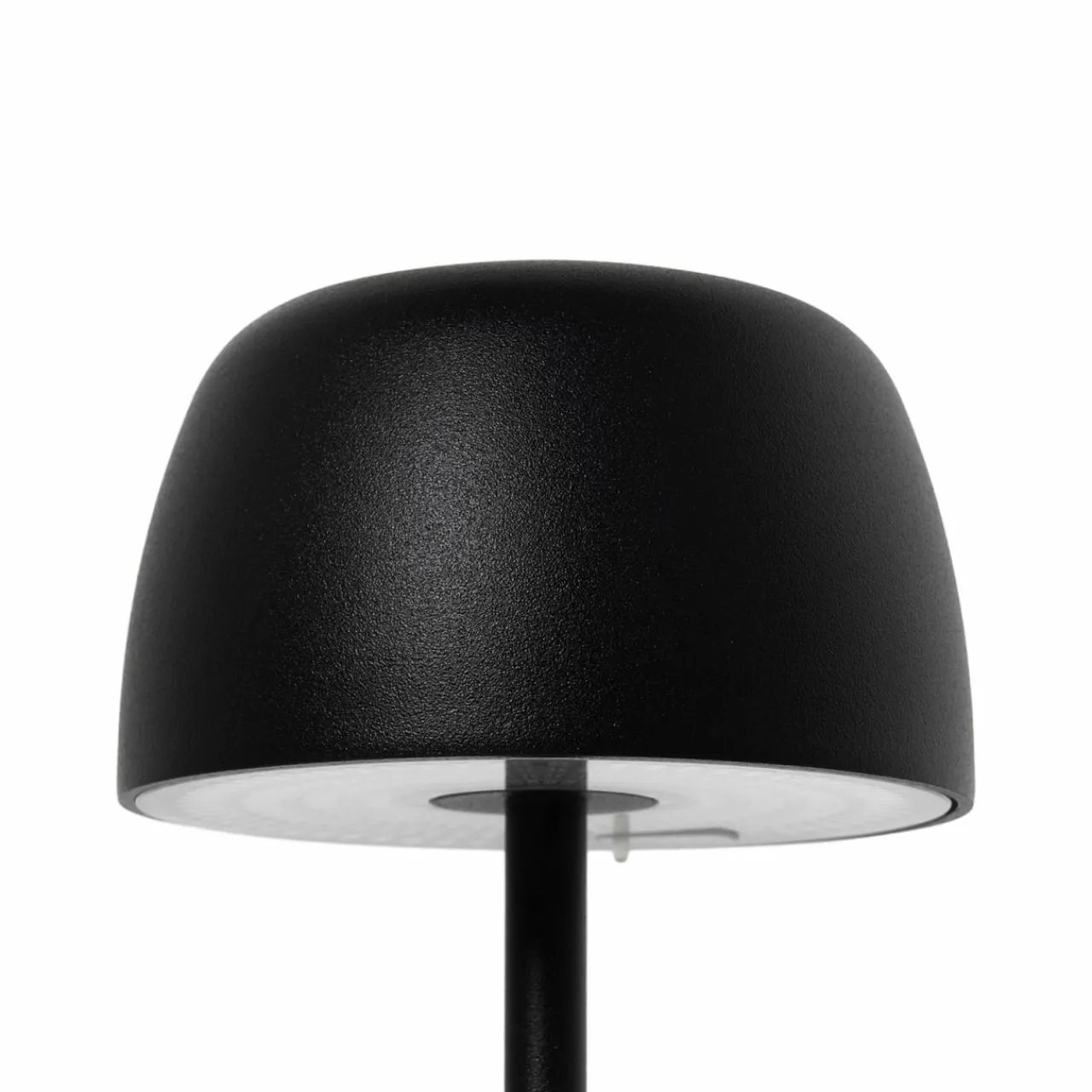 lindby_lampe__poser_led_rechargeable_arietty_noir_aluminium_cm_ip_4.webp Lindby Lampe à poser LED rechargeable Arietty, noir, aluminium, 27cm, IP54^ Lampes Décoratives