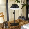 Lindby lampe de table LED rechargeable Ilvi, noir, aluminium, Ø 17,5 cm^ Lampes Décoratives