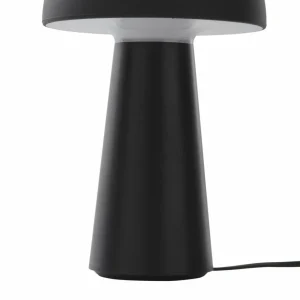 Lindby lampe de table LED rechargeable Zyre, noir, IP44, variateur tactile^ Lampes Décoratives