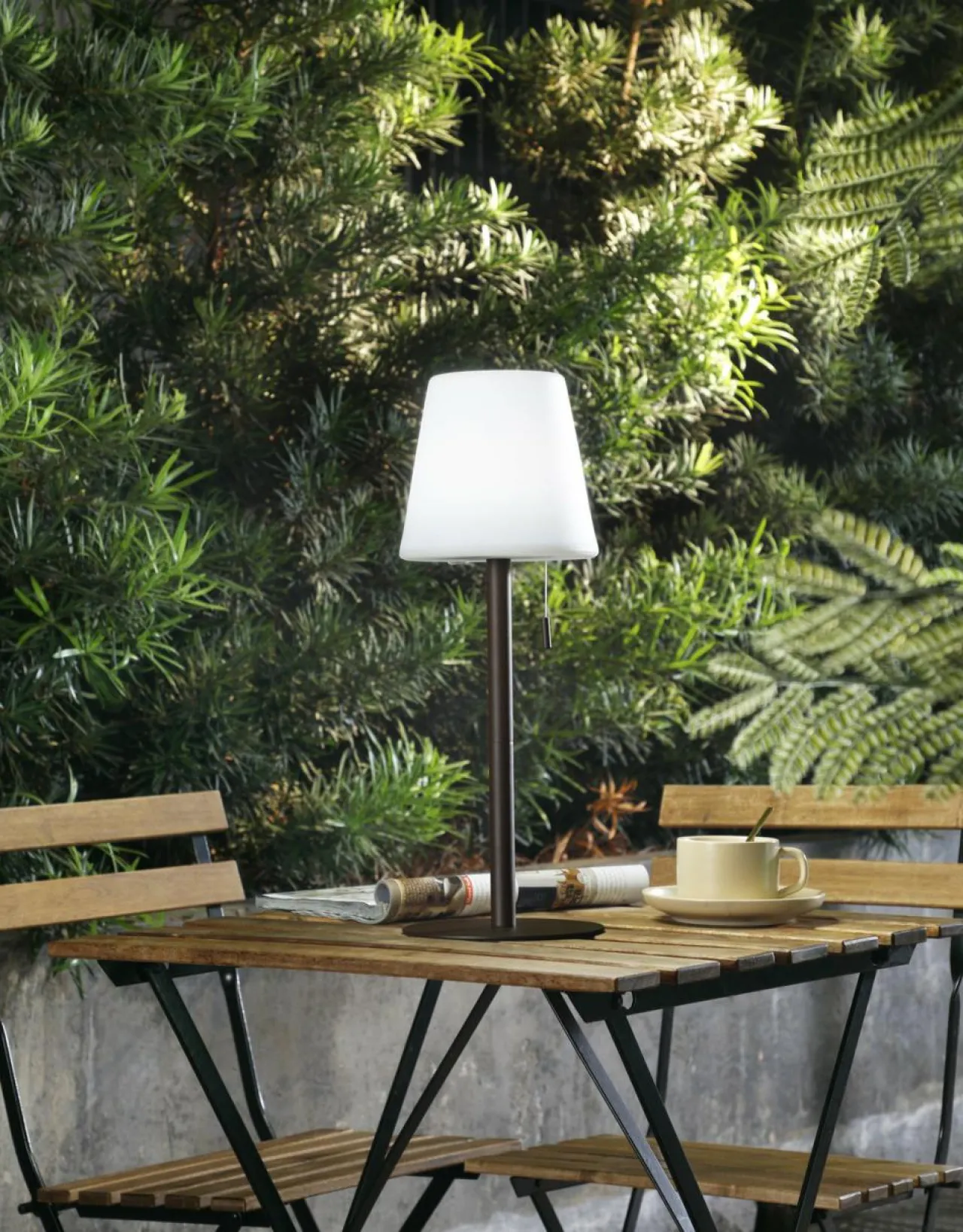 Lindby luminaire LED rechargeable Azalea marron Alu CCT réglable en hauteur^ Lampes Décoratives