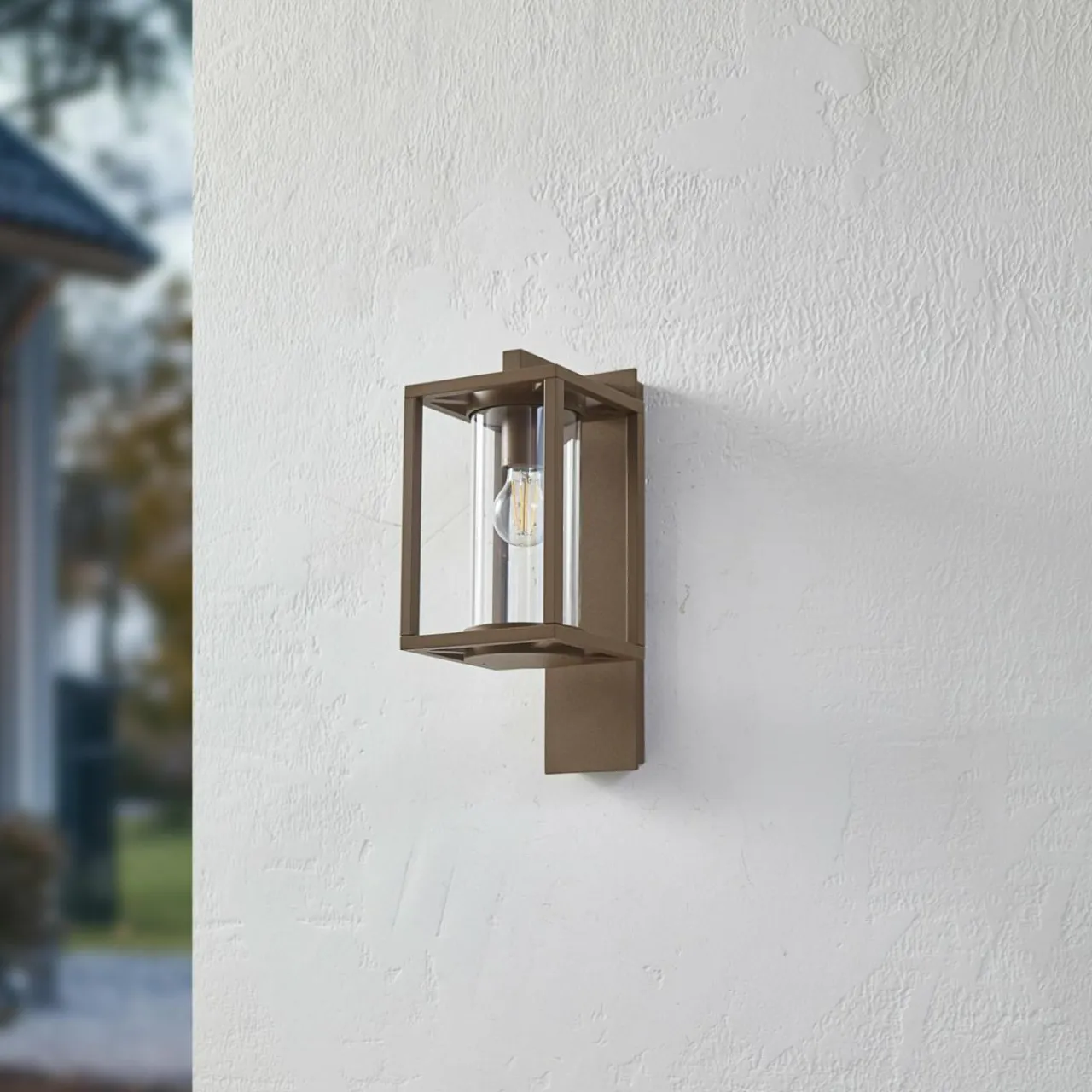 lucande_applique_dextrieur_ferda_suspendue_bronze_verre_ip_1.webp Lucande applique d'extérieur Ferda, suspendue, bronze, verre, IP44^ Luminaires De Terrasse