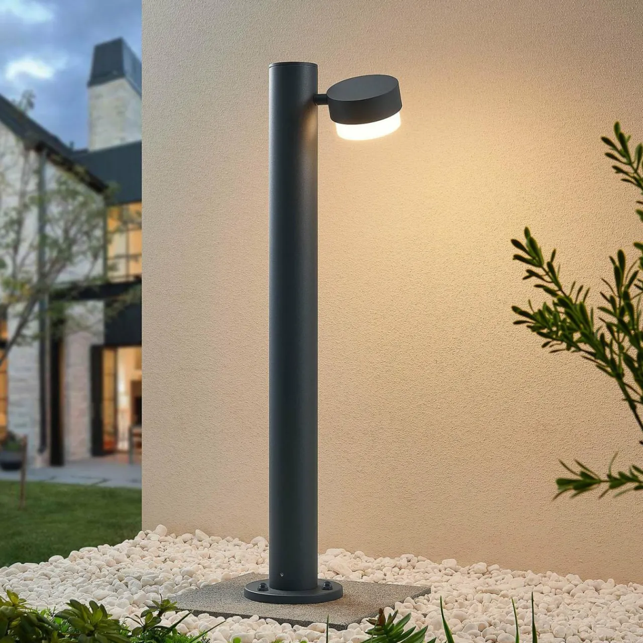 lucande_marvella_borne_lumineuse__lampe_cm_5.webp Lucande Marvella borne lumineuse, 1 lampe, 75 cm^ Bornes Éclairage Extérieur