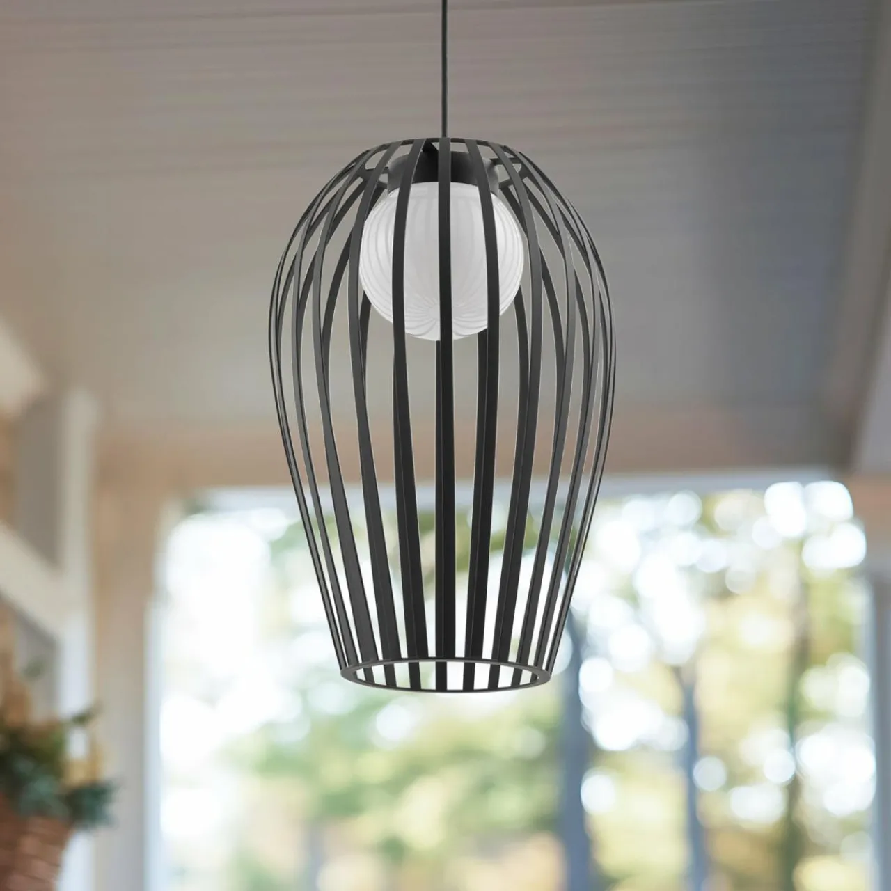 lucande_suspension_dextrieur_marrin_noir_mtal___cm_0.webp Lucande suspension d'extérieur Marrin, noir, métal, Ø 31 cm^ Suspensions D'Extérieur