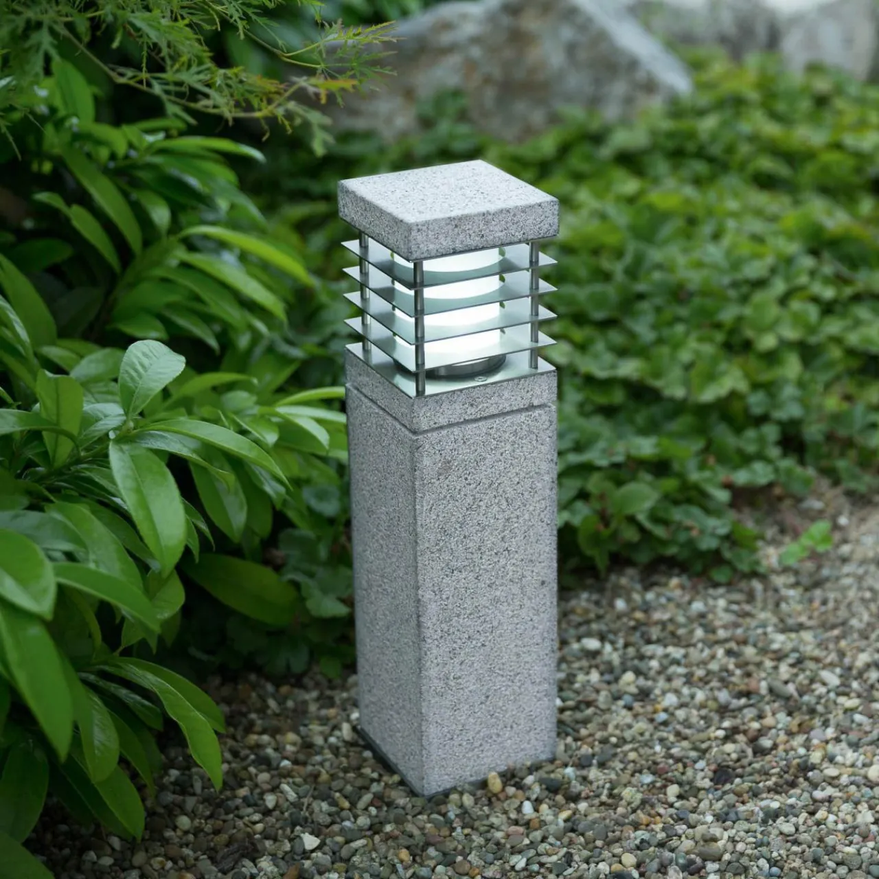 luminaire_pour_socle_la_mer_en_granit_1.webp Heitronic Luminaire pour socle La Mer en granit^ Potelets Extérieurs