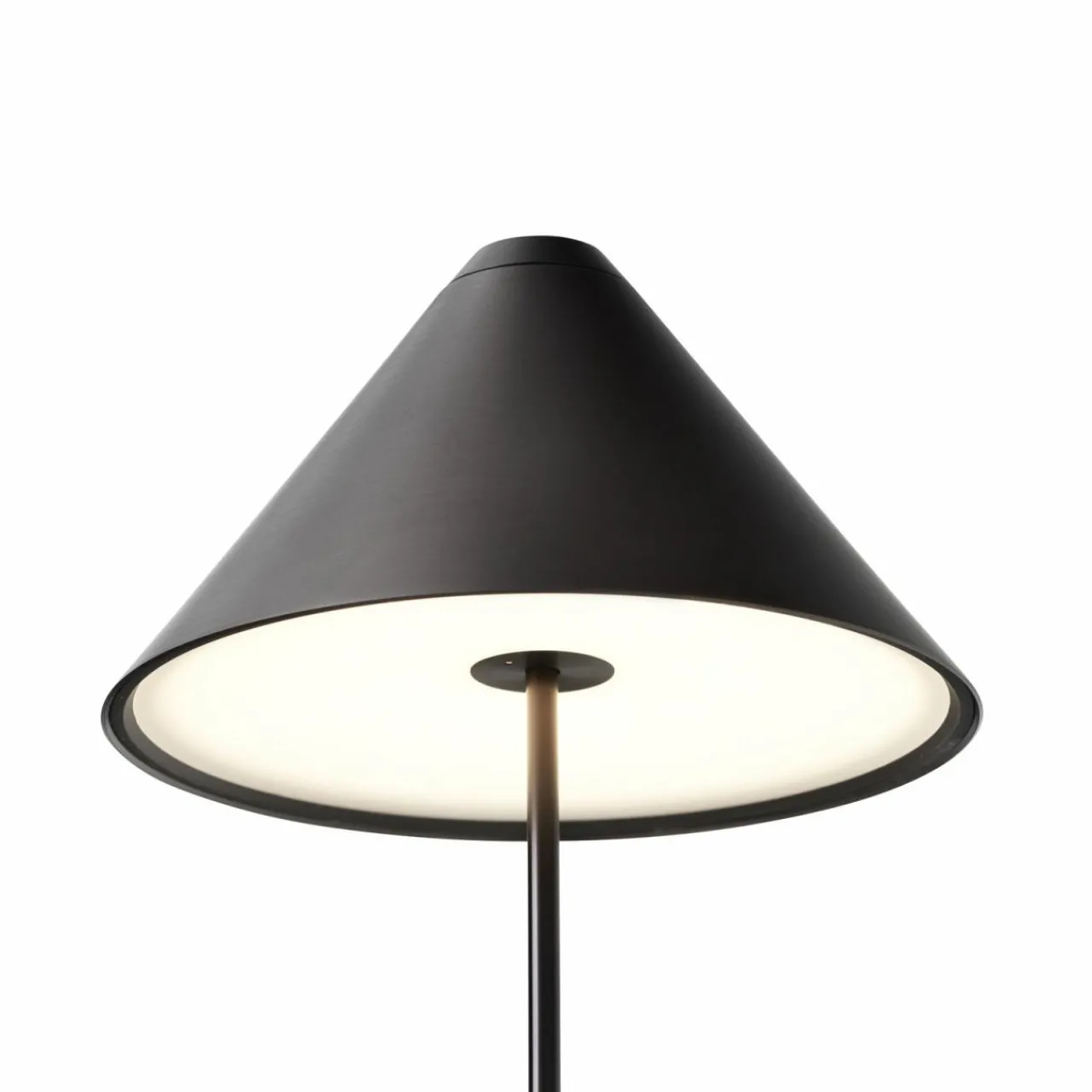 new_works_brolly_lampe__poser_batterie_ip_noir_3.webp New Works Brolly lampe à poser batterie IP44 noir^ Lampes Décoratives