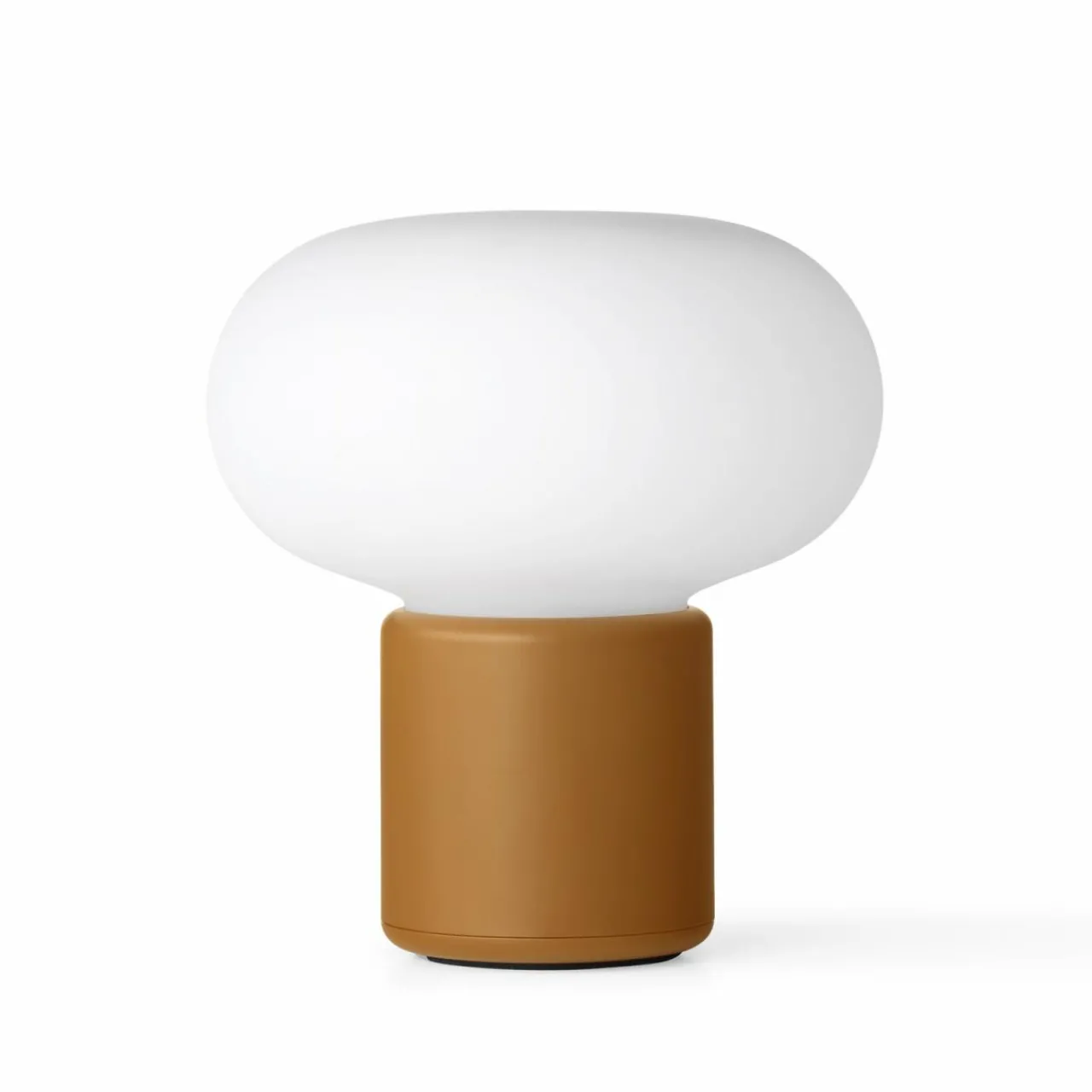new_works_luminaire_rechargeable_karljohan_ochre_yellow_ip_0.webp New Works luminaire rechargeable Karl-Johan, ochre yellow, IP65^ Lampes Décoratives
