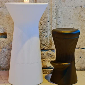Newgarden LED table haute rechargeable Capri, RGBW, hauteur 110 cm, blanc^ Meubles & Aménagements